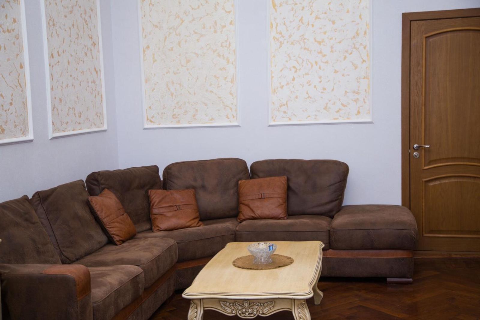 Barocco On Nekrasov Apartment